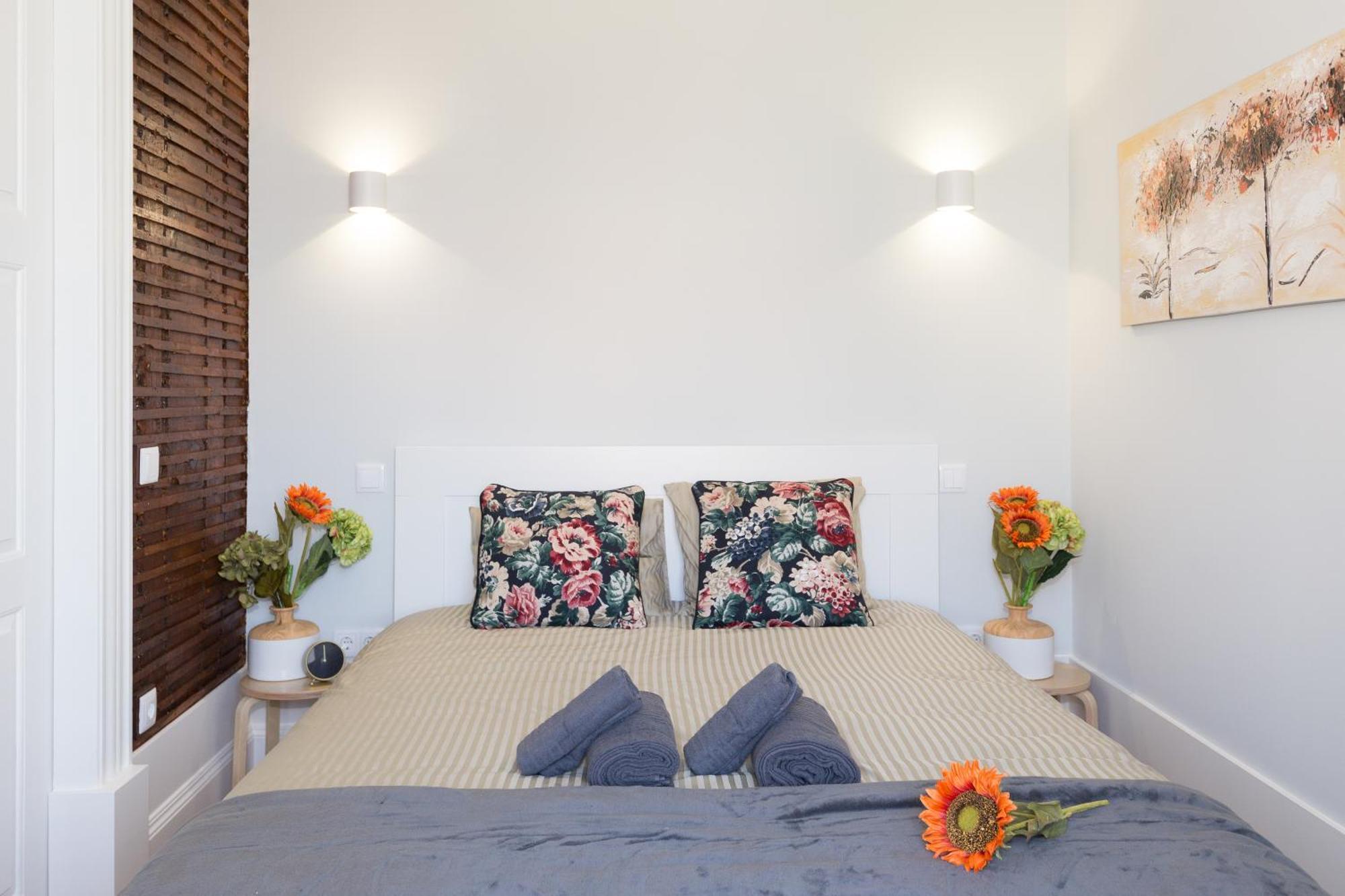 Host Wise - Charming Flat With Netflix - River View Porto Dış mekan fotoğraf